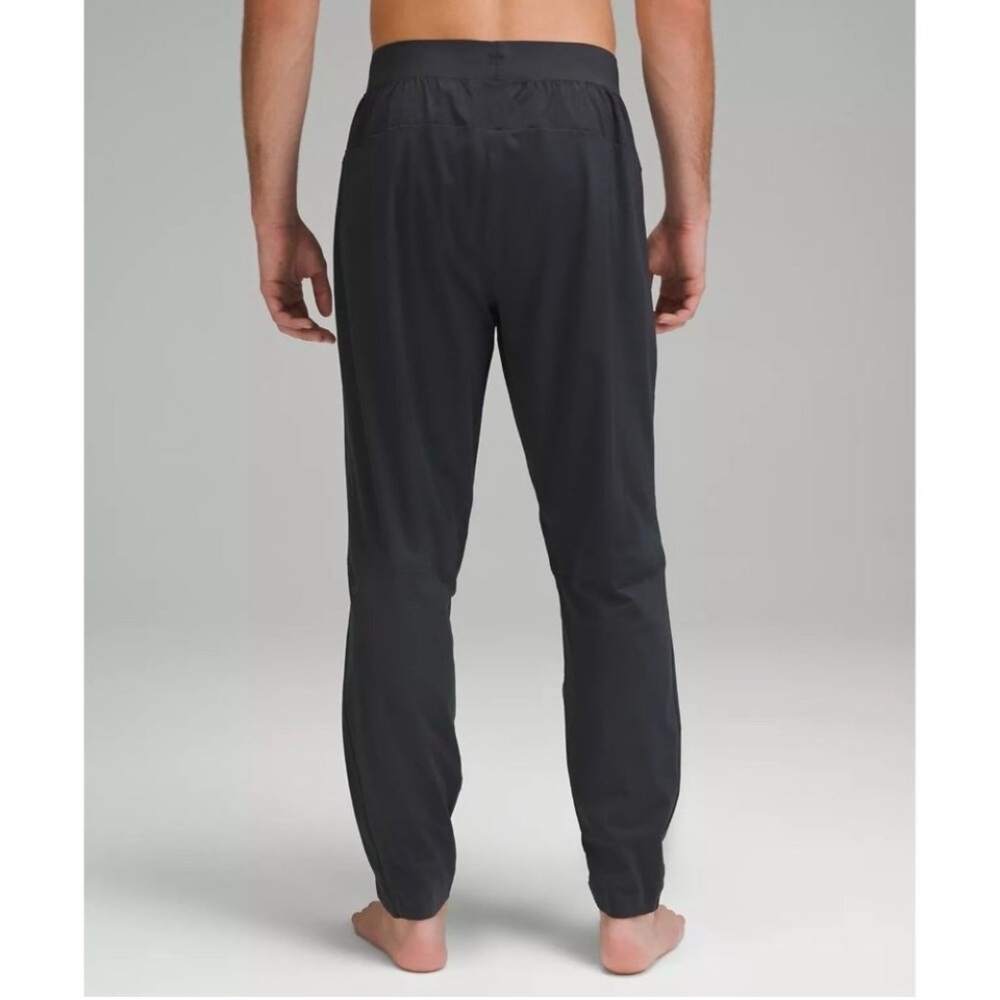 Lululemon In Mind Yoga Pant Small 32” View 2